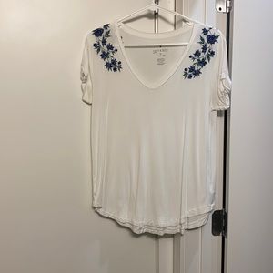 American Eagle shirt